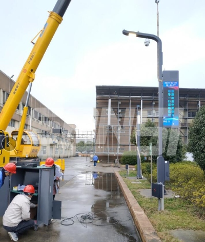 三思中安創(chuàng)谷智慧路燈，工廠測試現(xiàn)場