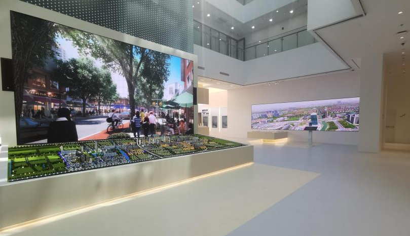 三思,智慧顯示,助力臨港,莘?？萍紙@,人才體系建設(shè)